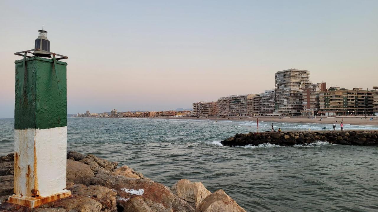 Beachfront House, Valencia, Wifi, Paddle Surf Board, Incredible Views Суэка Экстерьер фото